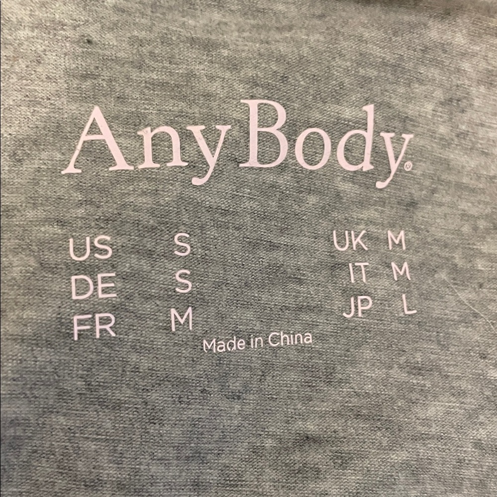 AnyBody Short Sleeve T-shirt Tunic Top ‘I Am Very Busy’ - Picture 4 of 5